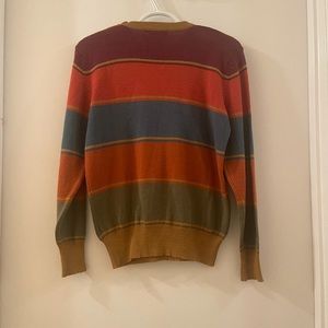 Women’s sweater